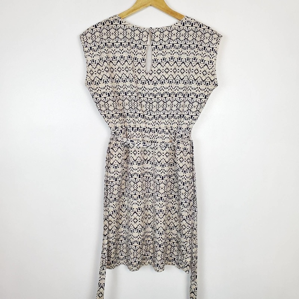 The Limited sleeveless belted dress EUC - Picture 4 of 5